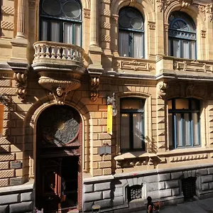 https://pension-arriaga.basquecountryhotels.org